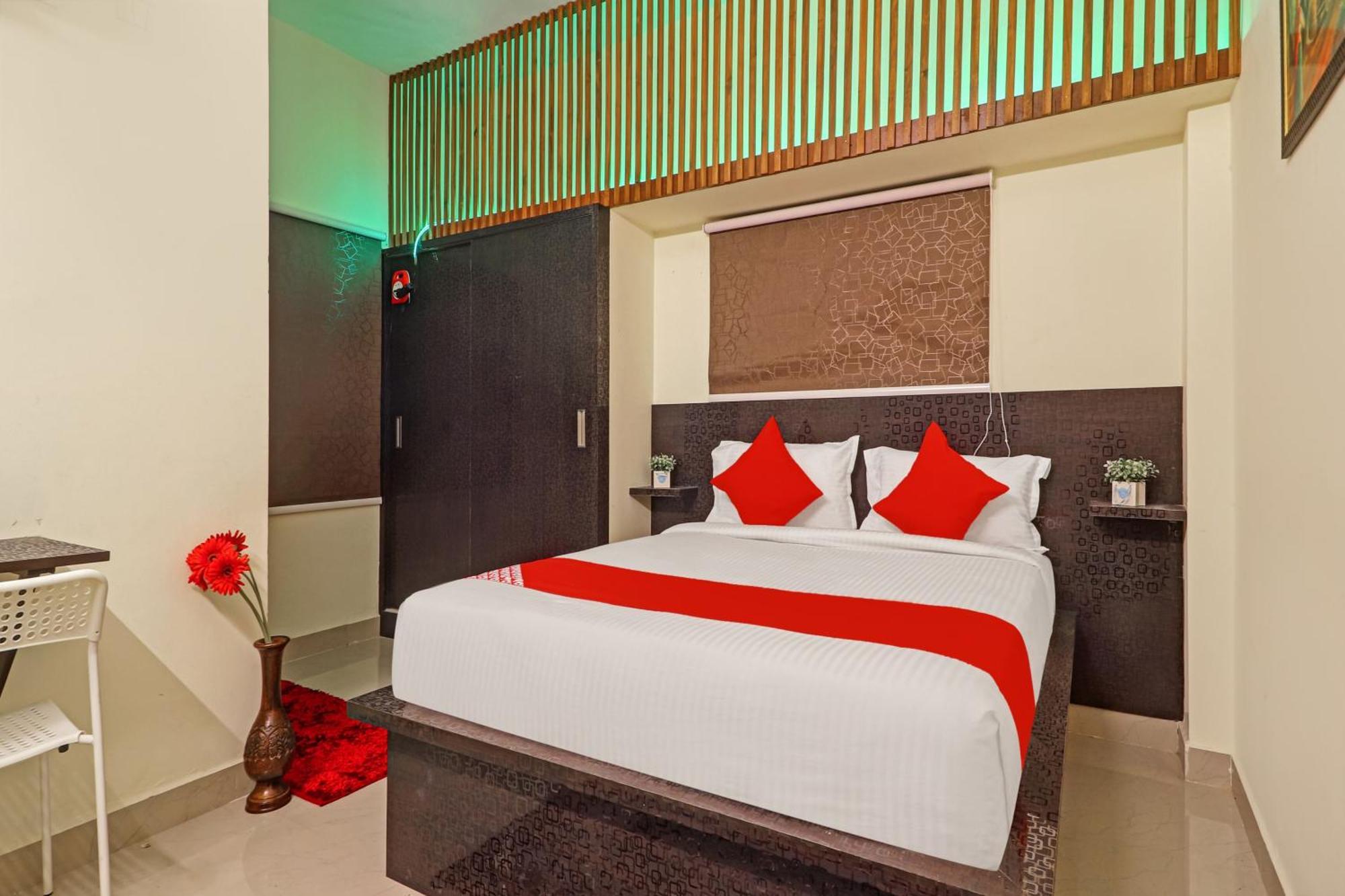 Super Hotel O Dsr Inn Near Nexus Хайдарабад Экстерьер фото
