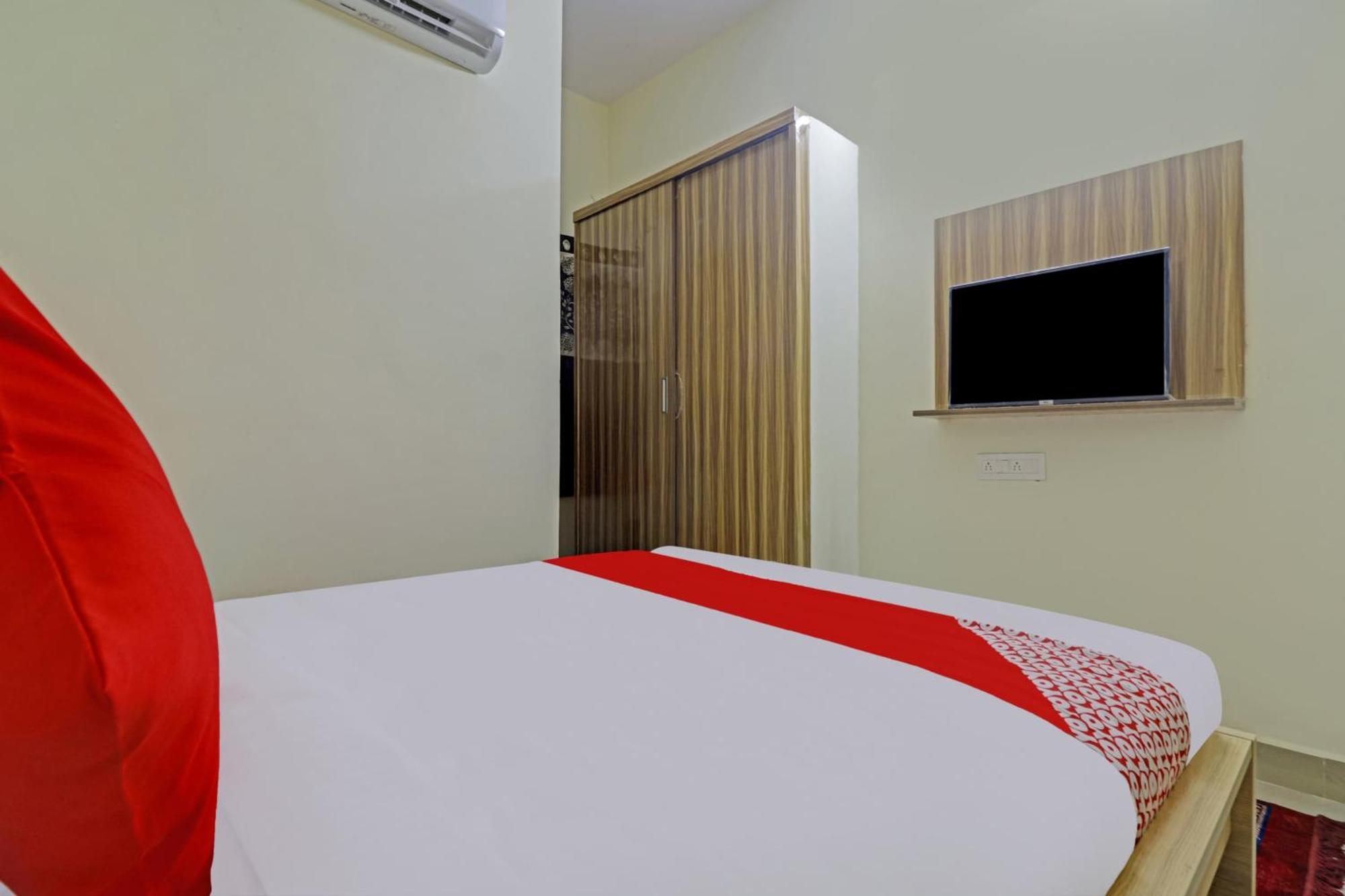 Super Hotel O Dsr Inn Near Nexus Хайдарабад Экстерьер фото
