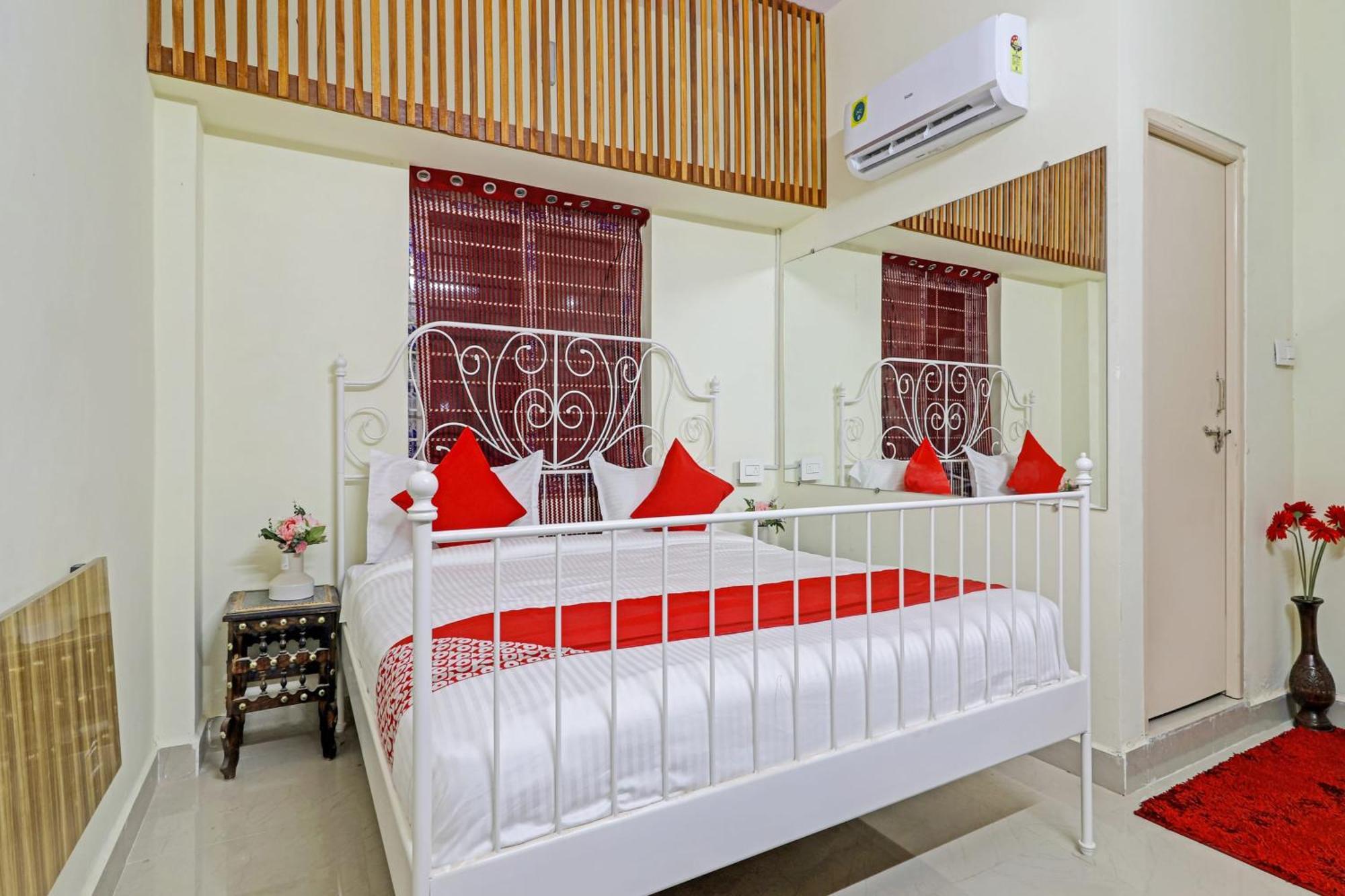 Super Hotel O Dsr Inn Near Nexus Хайдарабад Экстерьер фото