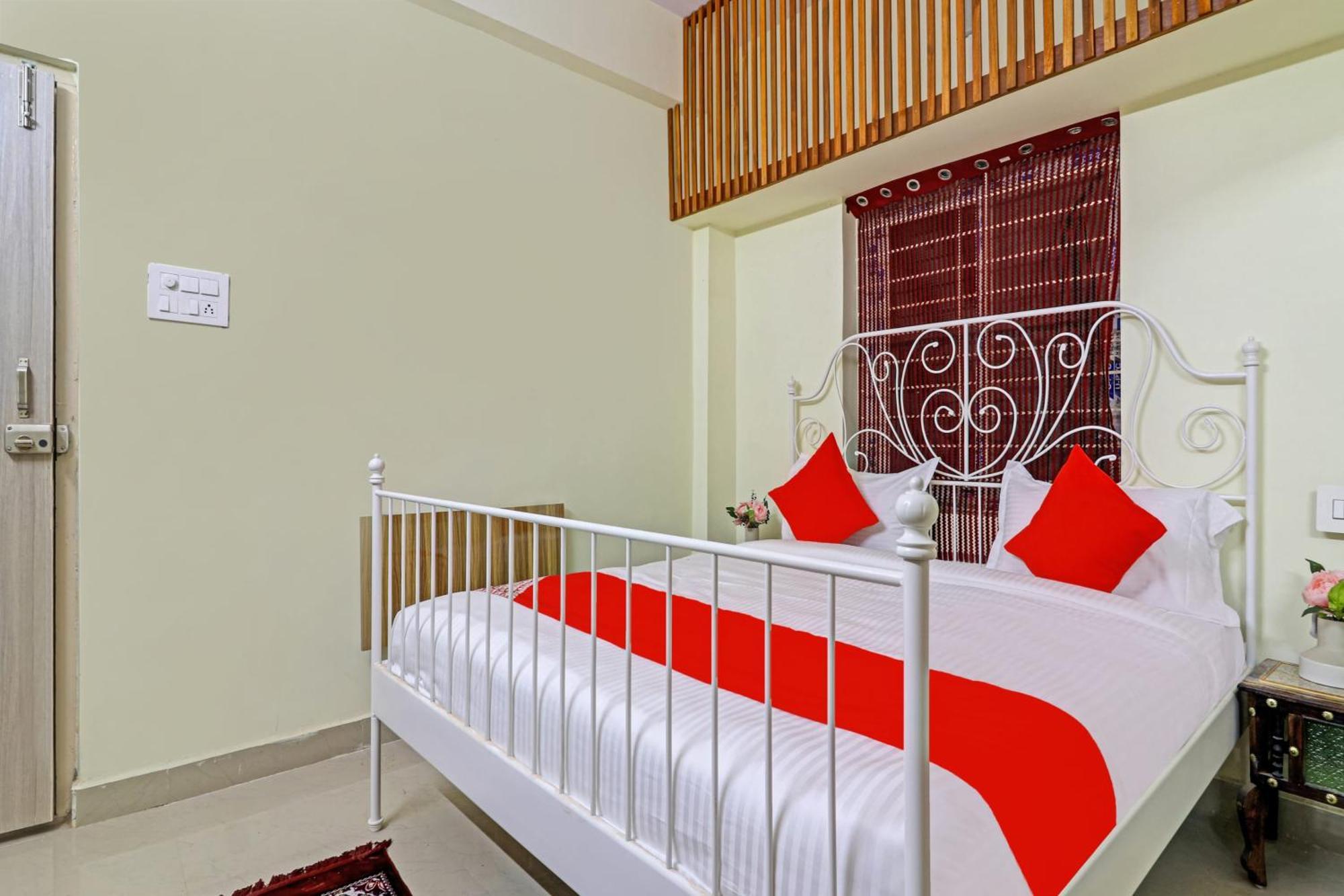 Super Hotel O Dsr Inn Near Nexus Хайдарабад Экстерьер фото